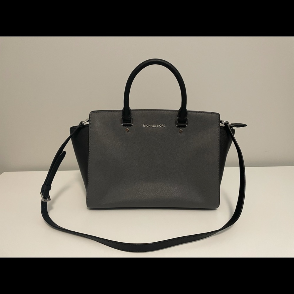 New Michael Kors Tote Purse 13”Wx10”H
